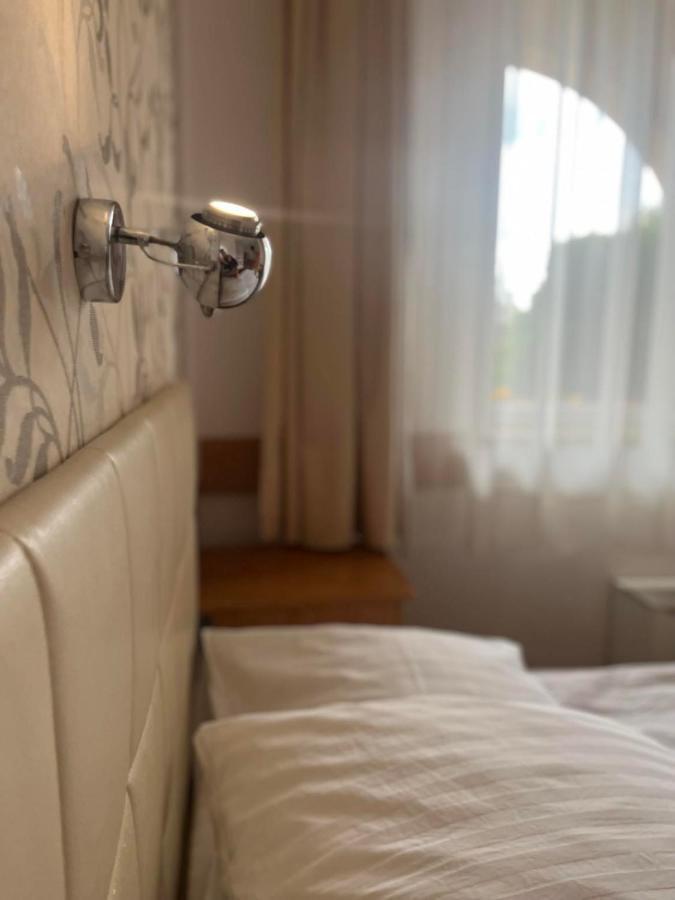 Hotel U Grubego Wielogóra エクステリア 写真