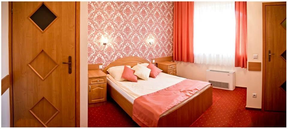 Hotel U Grubego Wielogóra エクステリア 写真